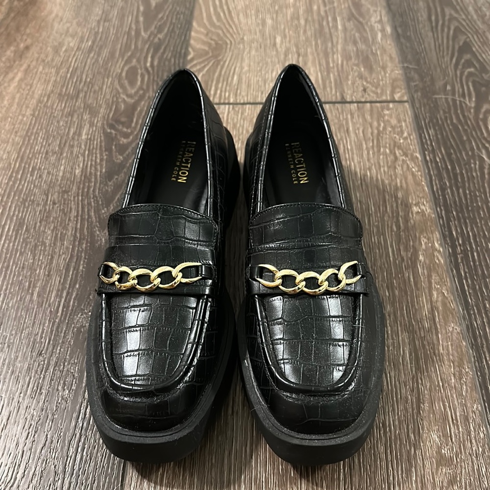 NWOT Loafers